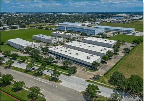 6-building industrial park